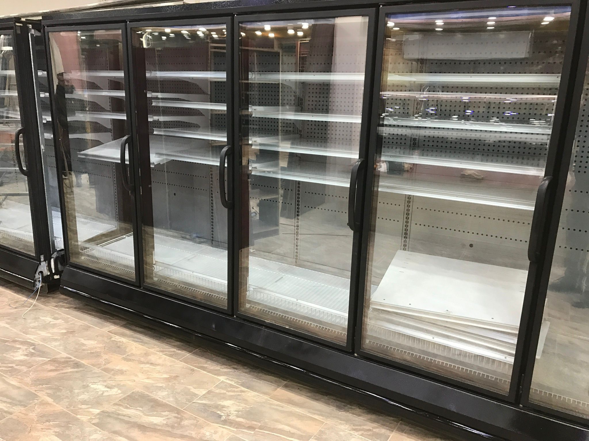 Hussmann Reaching Cooler - Freezer 