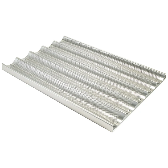 Channel Perforated Non-Stick Baguette Pan / 6 Slots